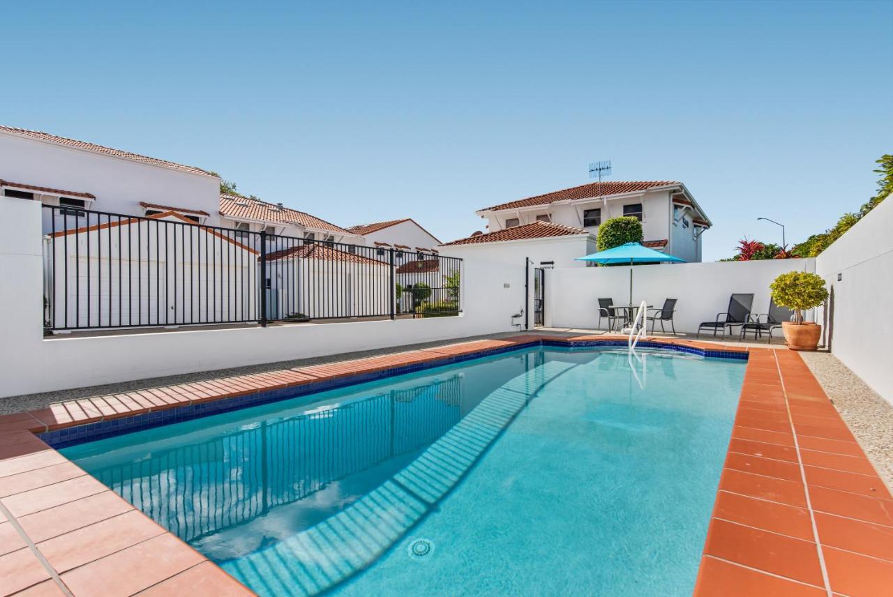 Villa Aqua Noosaville Luaran gambar